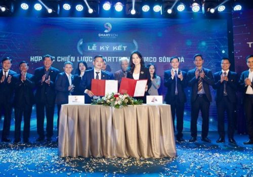 Công ty cổ phần Đầu tư Công nghệ Smarttech Việt Nam và Simco Sông Đà ký kết hợp tác chiến lược và toàn diện